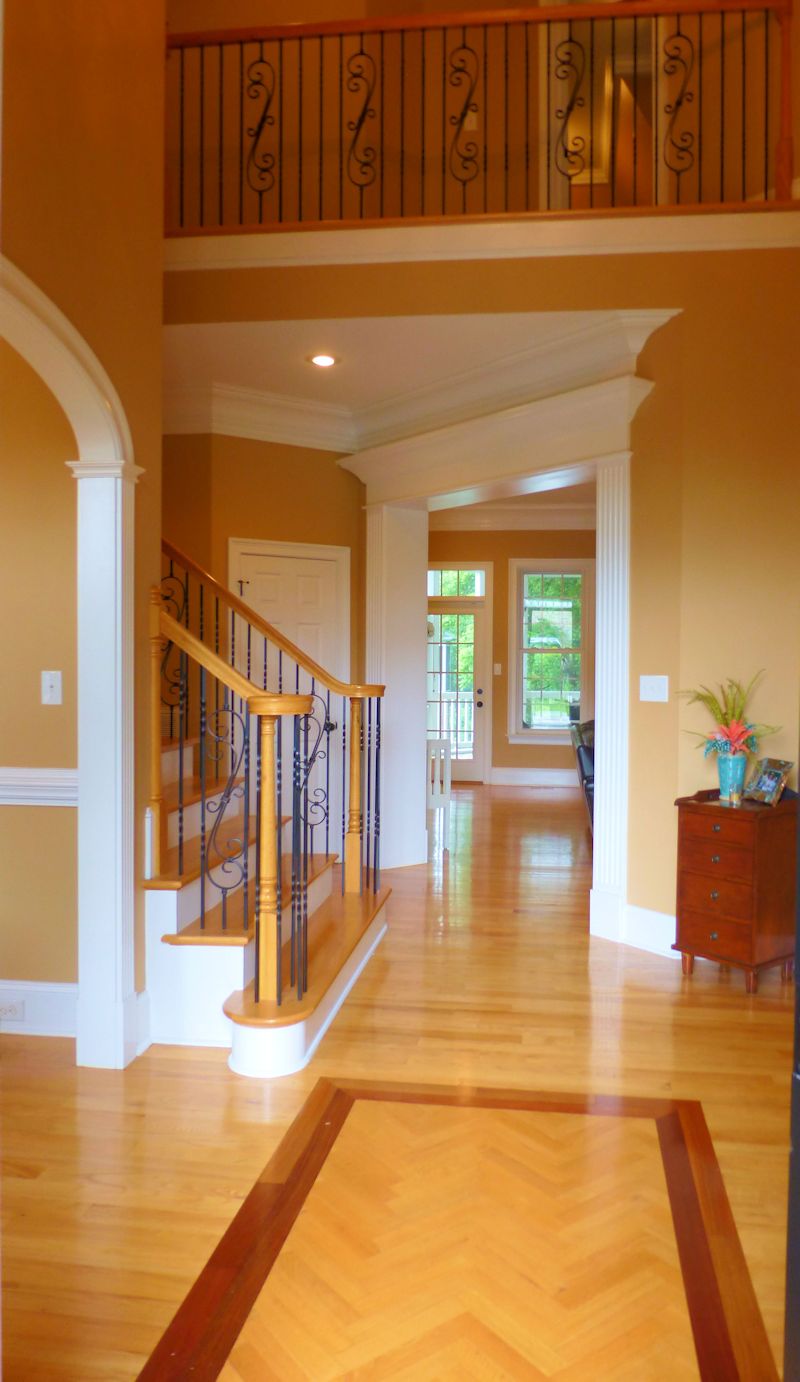 4431 1st St Dr NW, Hickory, NC 28601