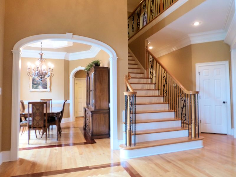 4431 1st St Dr NW, Hickory, NC 28601