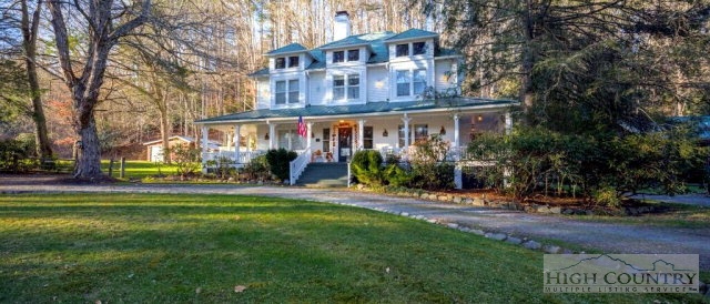 4584 NC Highway 194 South , Banner Elk, NC 28604