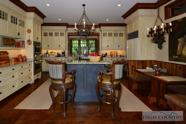 650 Turks Cap, Banner Elk, NC 28604