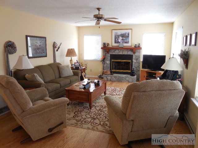 134 WOODWINDS CT., Seven Devils, NC 28604