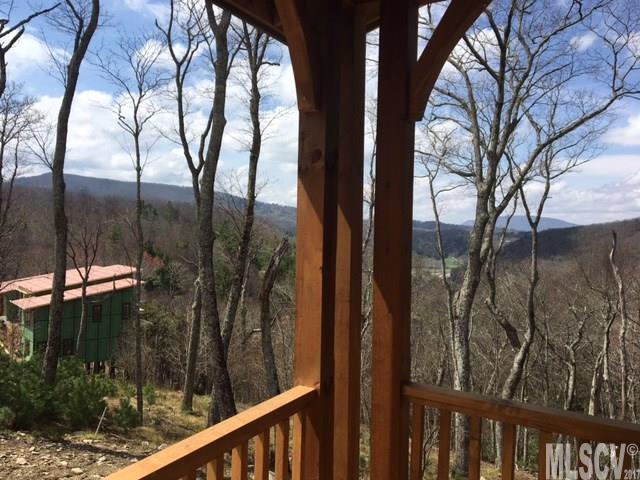 497 BLACK LOCUST CIR, Blowing Rock, NC 28605