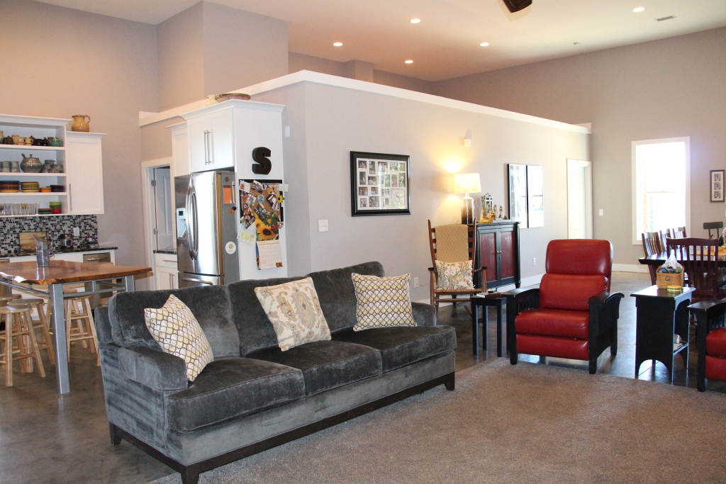 2385 Old Island Ford Rd, Claremont, NC 28610