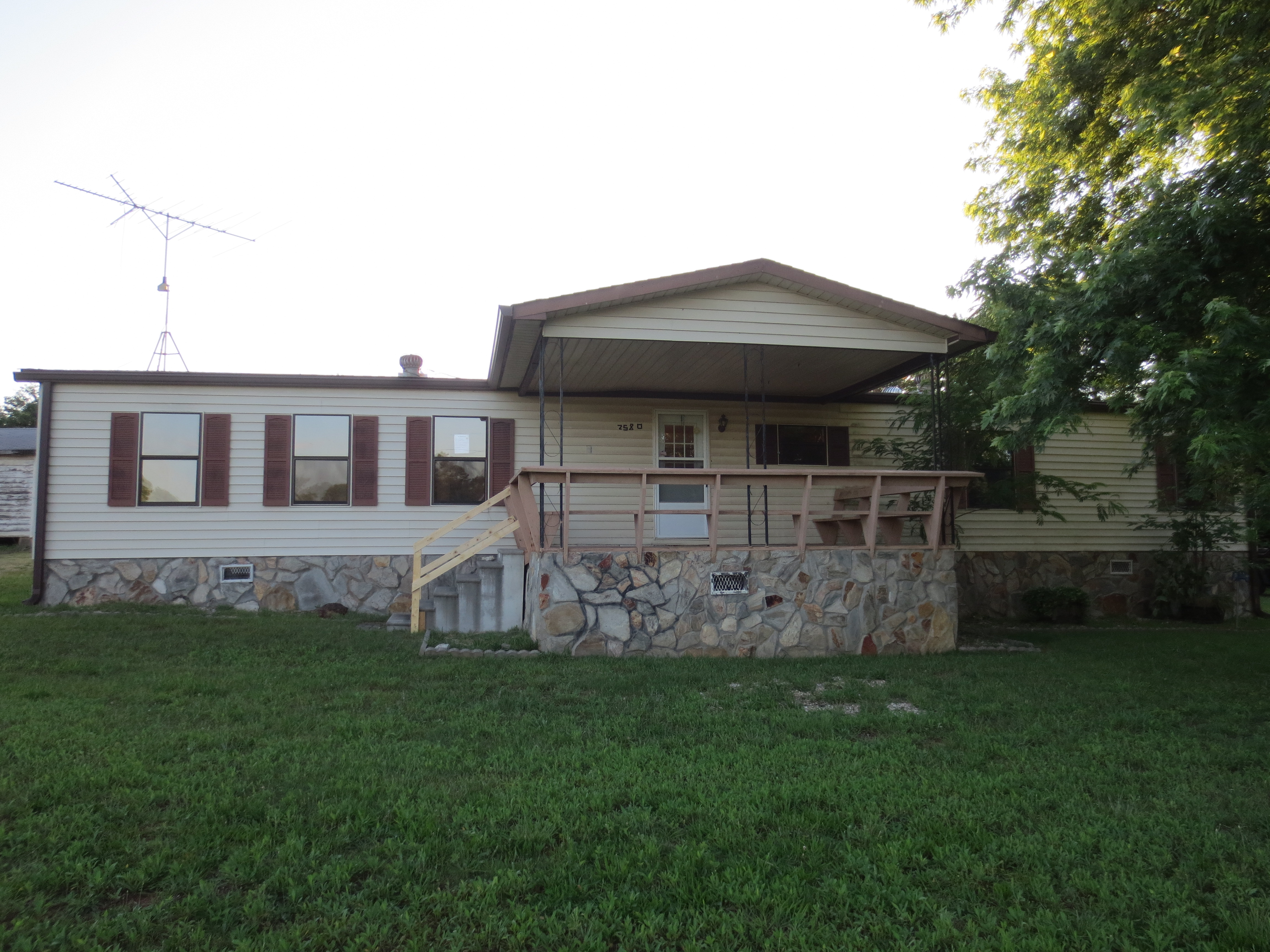 2580 Edwards StConnelly Springs, NC, 28612Burke County