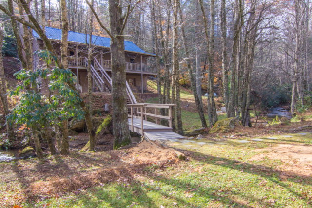 2291 Pine Swamp Rd, Fleetwood, NC 28626