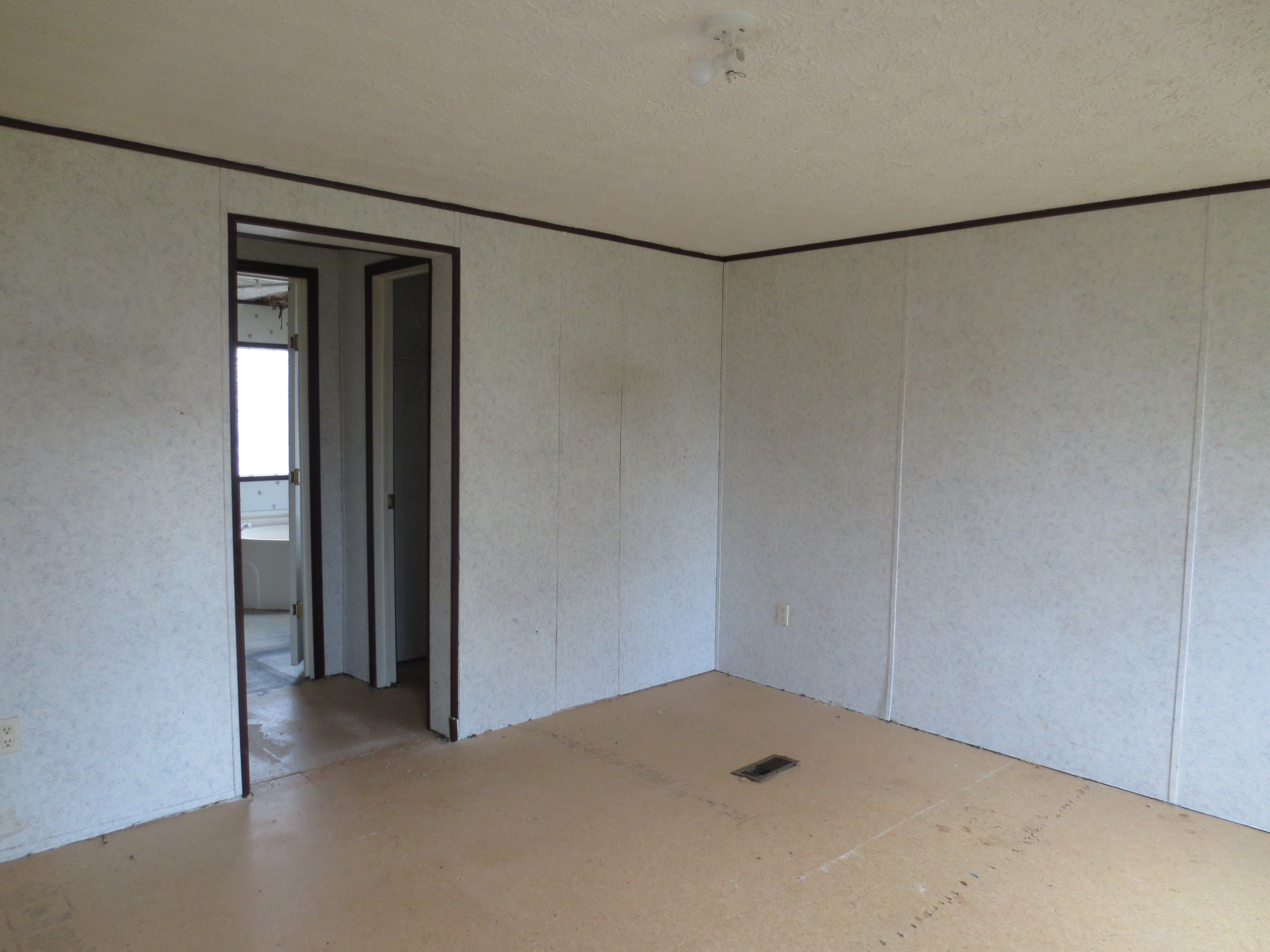 4828 Broken Pine LnGranite Falls, NC, 28630Caldwell County
