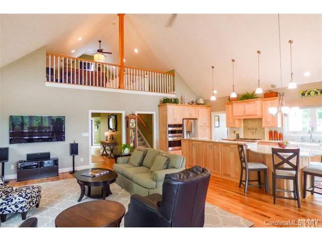 124 Edgewater Court, Granite Falls, NC 28630