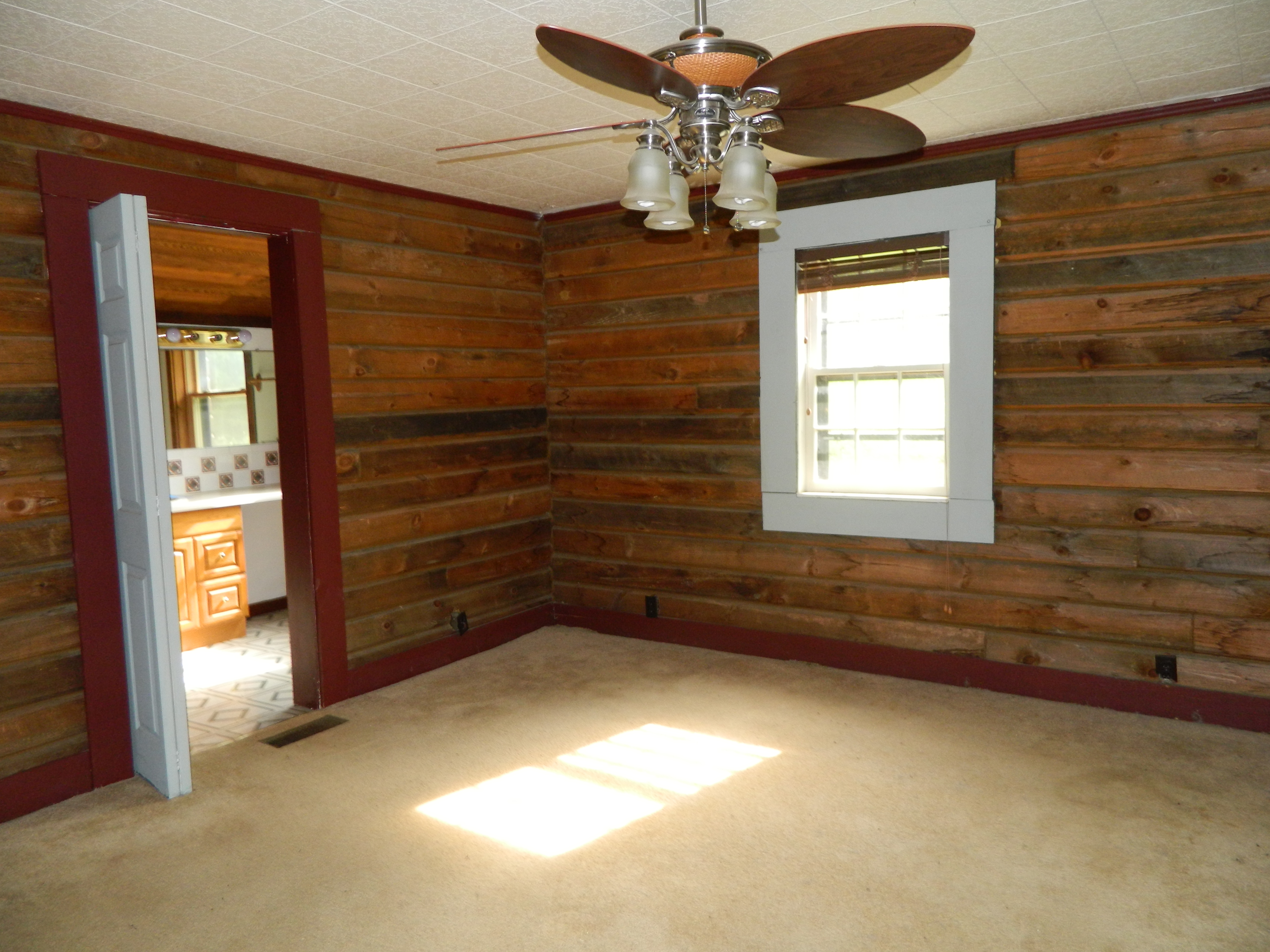 1111 Mccurdy RoadHiddenite, NC, 28636Alexander County