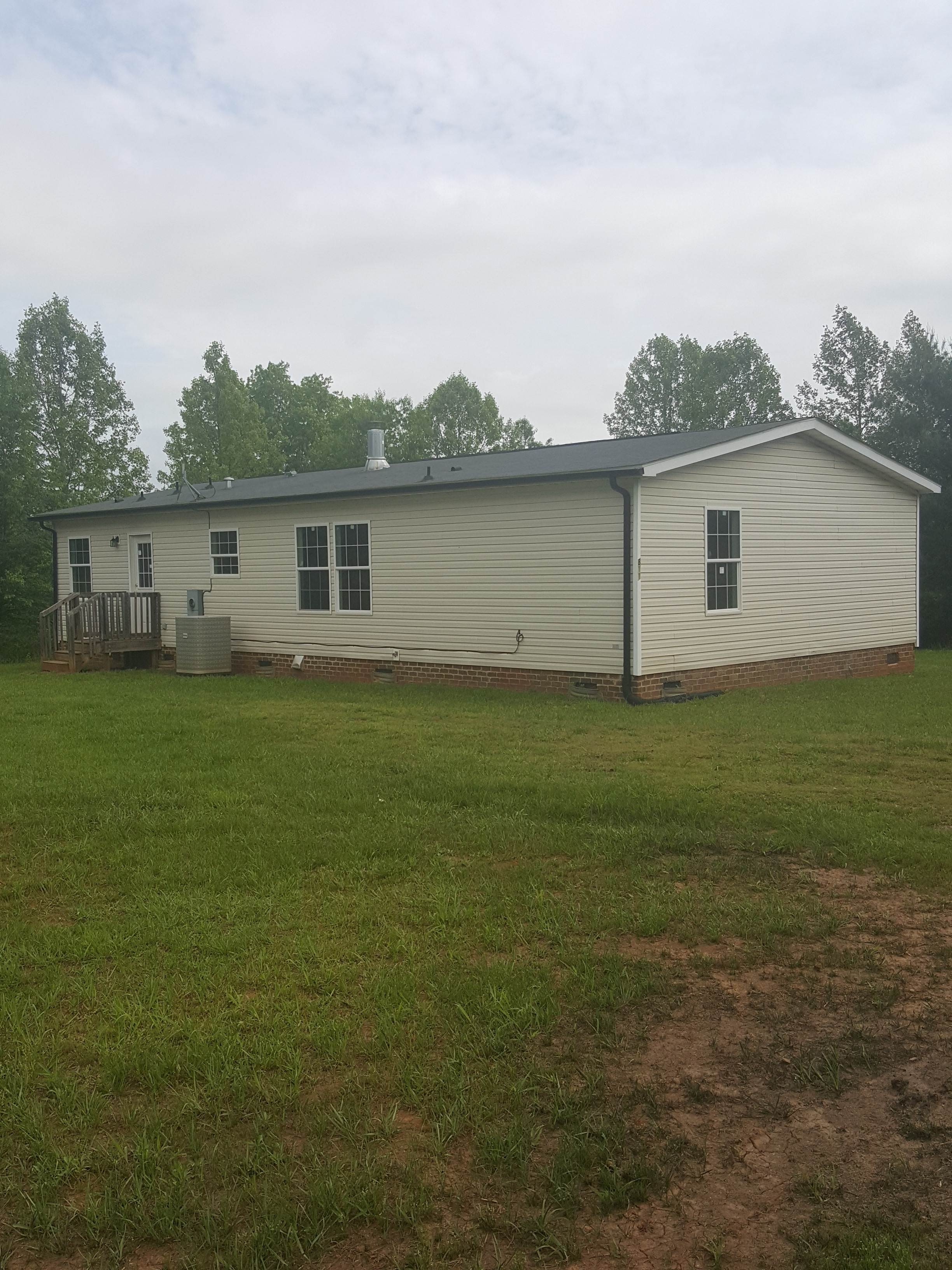 811 Berea Church Quincy RdHiddenite, NC, 28636Alexander County