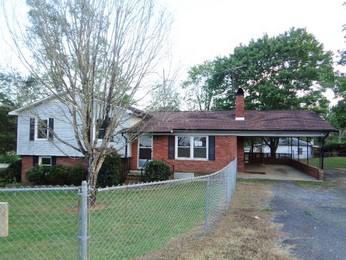 2309 Macy LnLenoir, NC, 28645Caldwell County