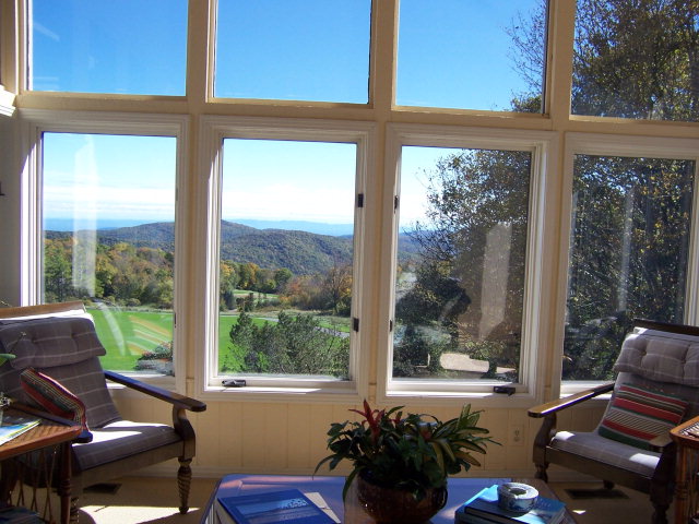 821 Crest Trail, Linville, NC 28646