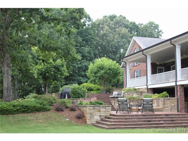 100 Bells Run, Morganton, NC 28655