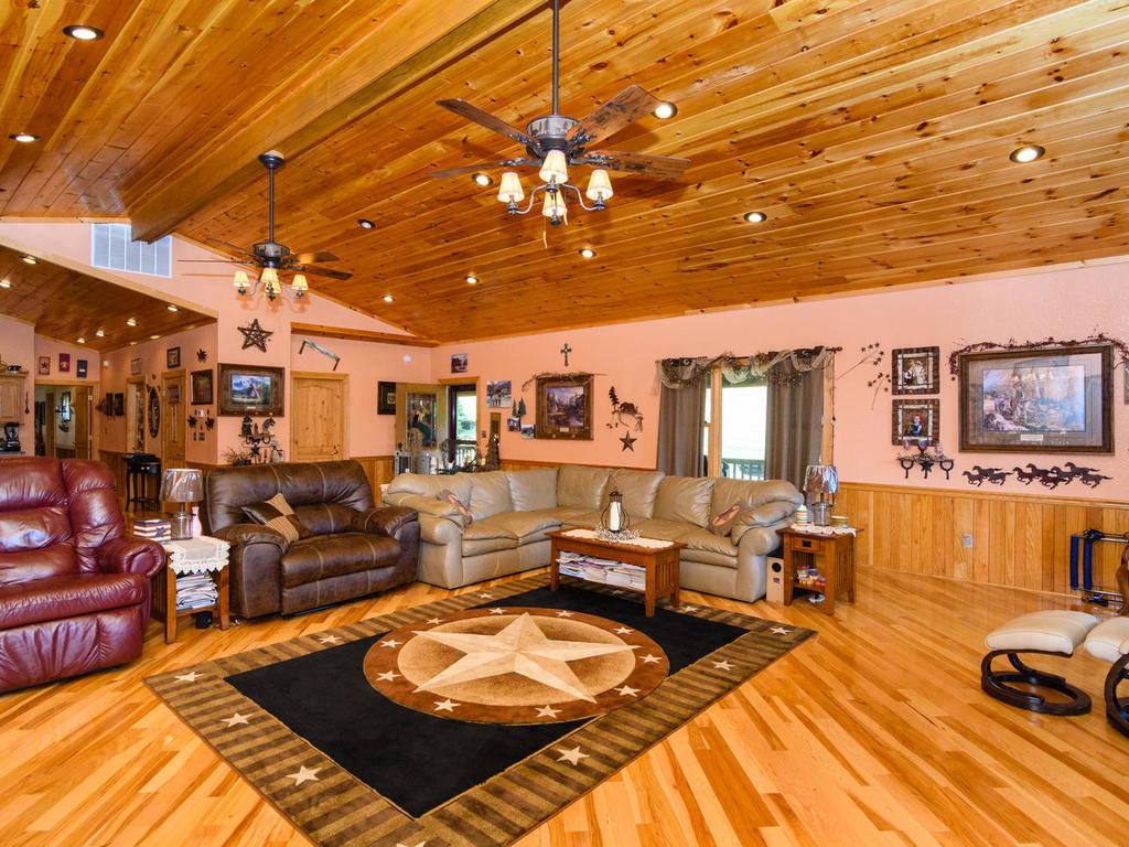 1345 Ivey Heights Road, Newland, NC 28657
