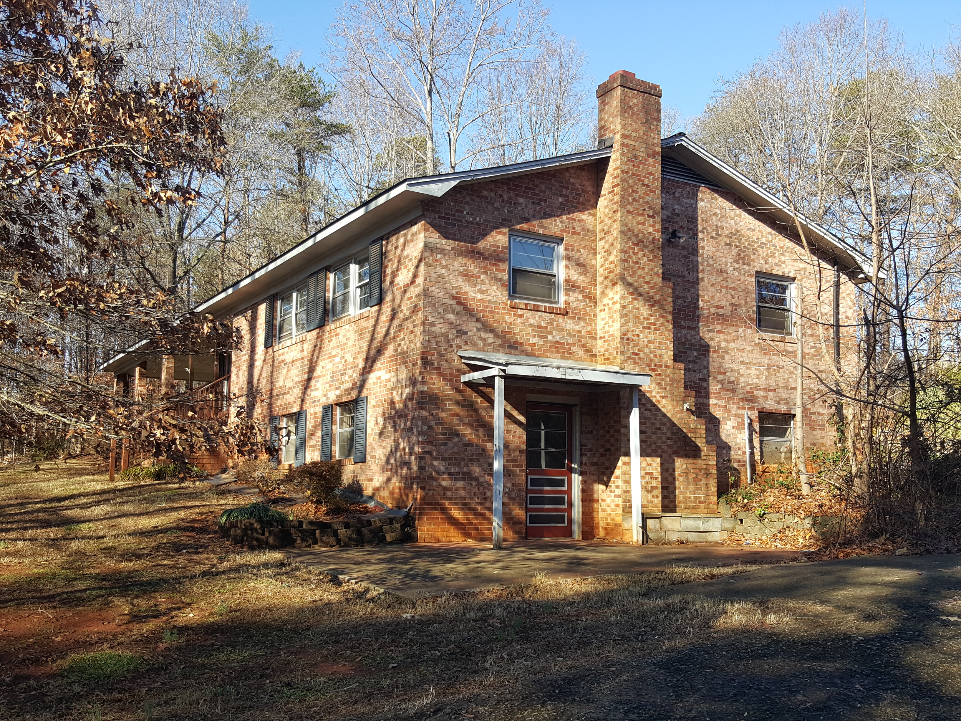 1766 Easthaven DrNewton, NC, 28658Catawba County