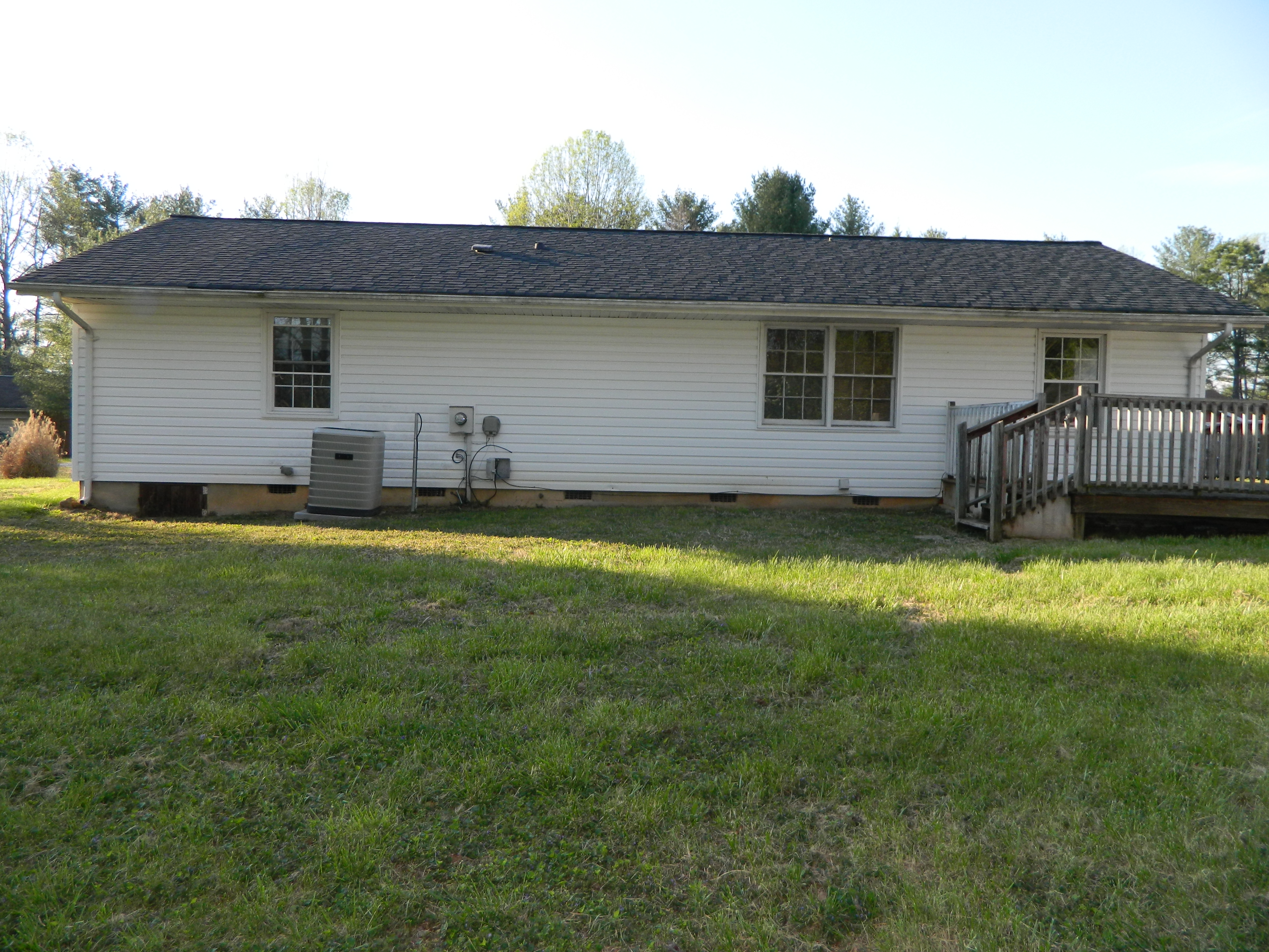 1003 Osborne Sunset DrN Wilkesboro, NC, 28659Wilkes County
