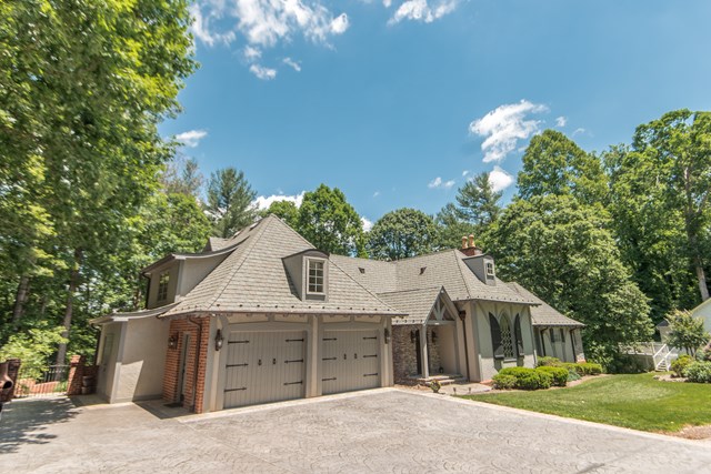 200 Worth St, N Wilkesboro, NC 28659