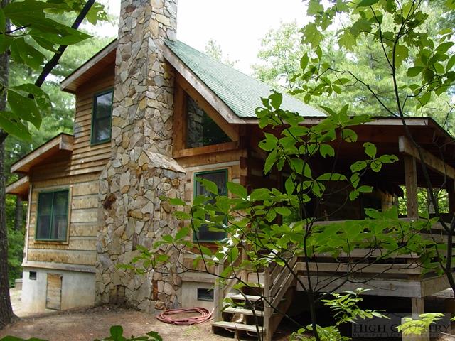 1105 Fall Creek Road, Purlear, NC 28665