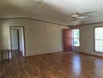 920 WHITE PLAINS RD
