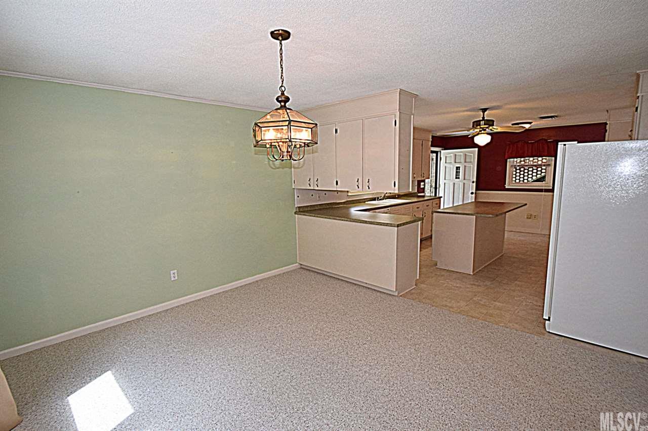 5194 GLENWOOD ST, Sherrills Ford, NC 28673