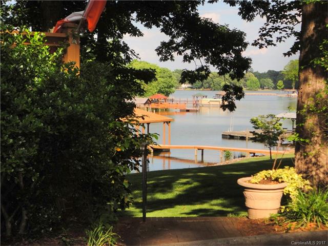 4536 Giles Avenue, Sherrills Ford, NC 28673