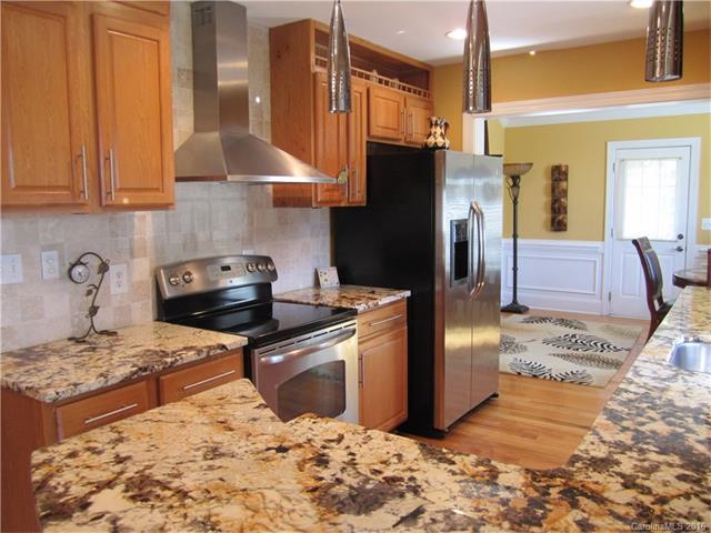 4294 Harbor Lane, Sherrills Ford, NC 28673