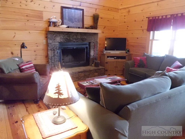 414 Timber Lakes Drive, Todd, NC 28684