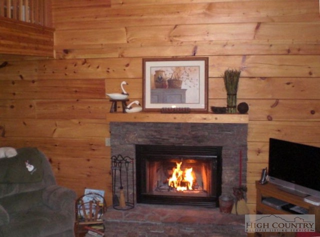 414 Timber Lakes Drive, Todd, NC 28684