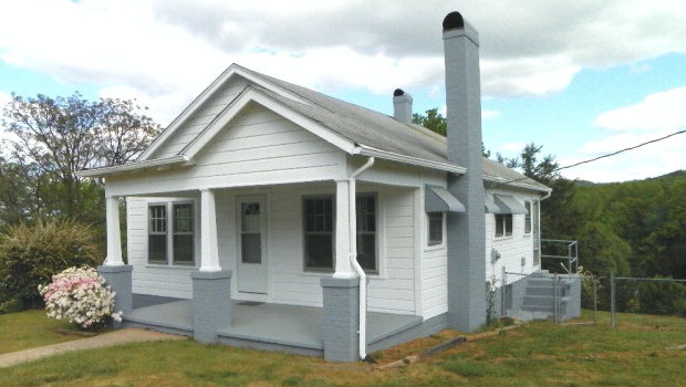 2704 Powell AveValdese, NC, 28690Burke County