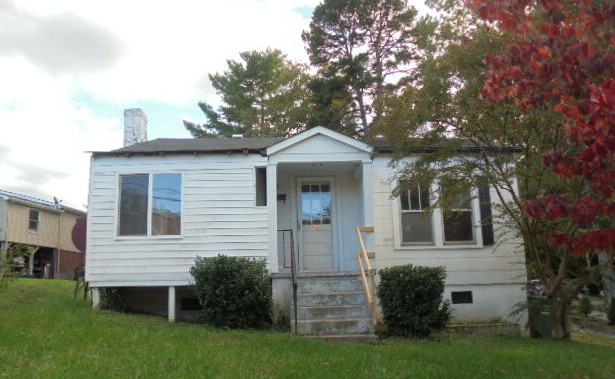 2704 Powell AveValdese, NC, 28690Burke County