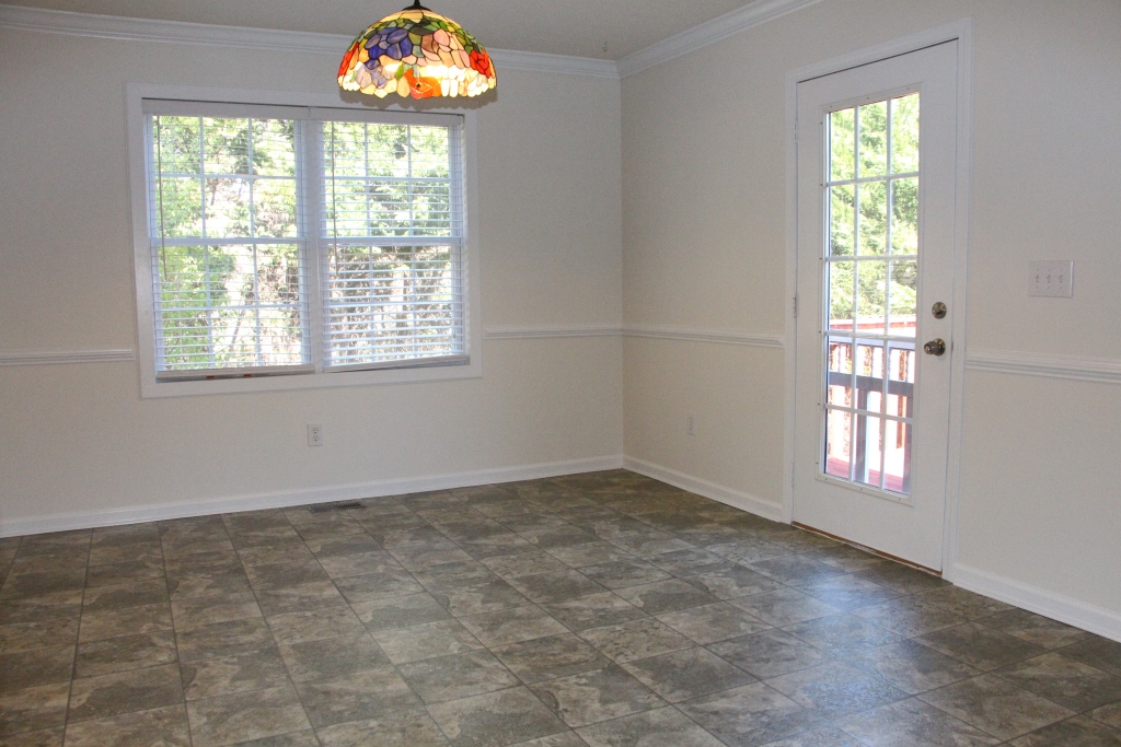 204 Springwood Dr, Valdese, United States 28690