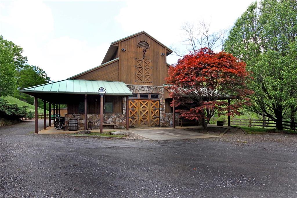 3760 Bald Mountain Road, West Jefferson, NC 28694