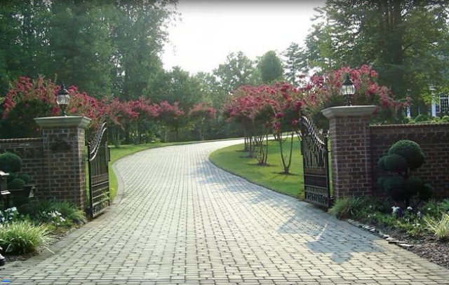 264 Oakwoods Rd, Wilkesboro, NC 28697