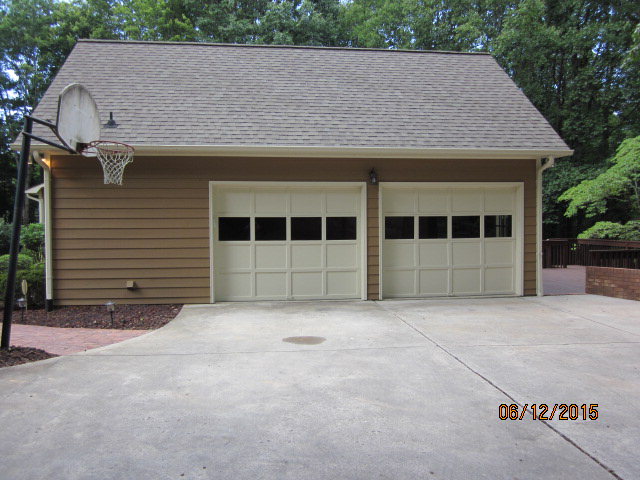 210 N Quail Cir, Wilkesboro, NC 28697