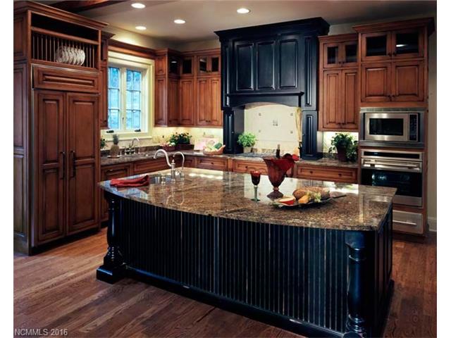 1932 White Tree Trail, Arden, NC 28704