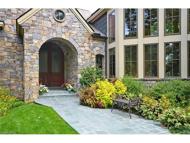 1832 Bella Vista Ct, Arden, NC 28704