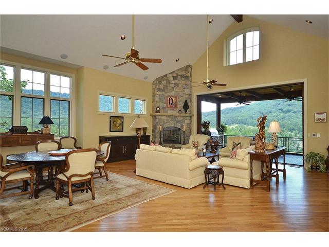 1832 Bella Vista Ct, Arden, NC 28704