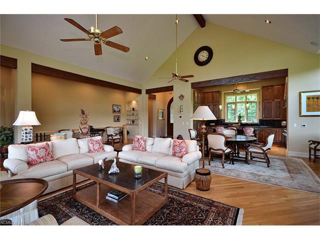 1832 Bella Vista Ct, Arden, NC 28704