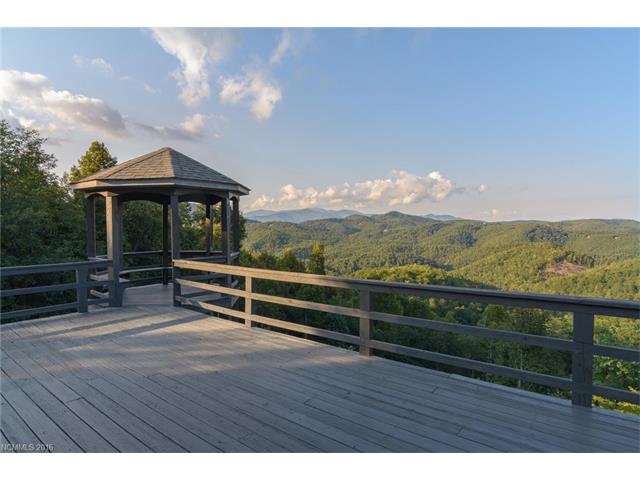 110 Chestnut Hill Road, Black Mountain, NC 28711