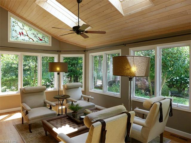 228 Arrowhead Road, Brevard, NC 28712