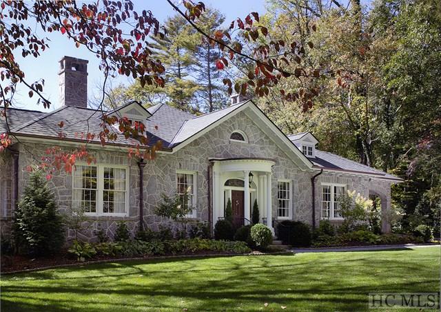 60 Woodside Drive, Brevard, NC 28712
