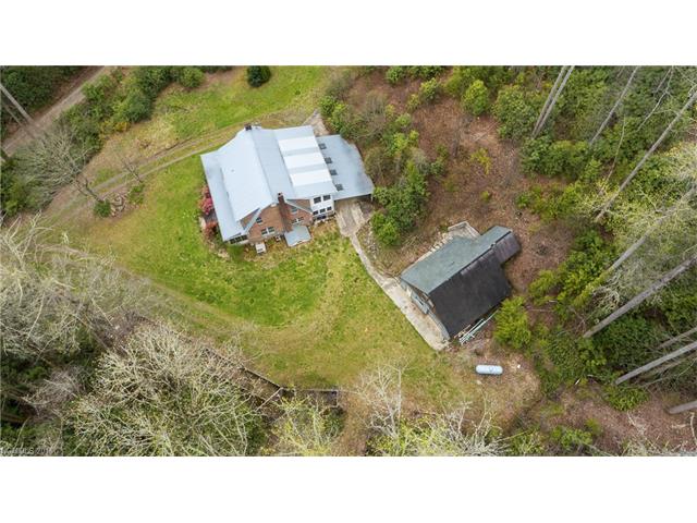 439 Wolf Pen Cove Road, Brevard, NC 28712
