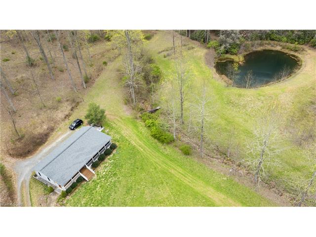 439 Wolf Pen Cove Road, Brevard, NC 28712