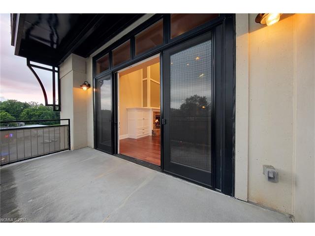 29 W French Broad St, Brevard, NC 28712