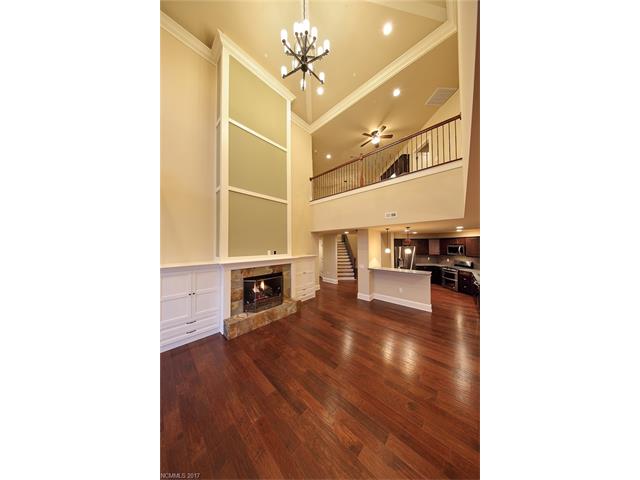 29 W French Broad St, Brevard, NC 28712