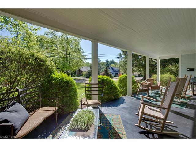 126 Maple Street, Brevard, NC 28712