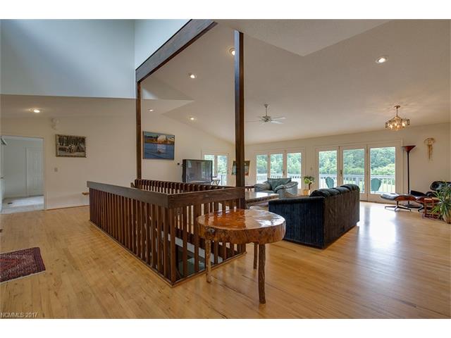 577 Windover Drive, Brevard, NC 28712
