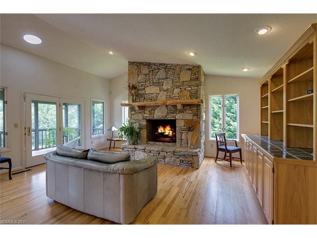 577 Windover Drive, Brevard, NC 28712