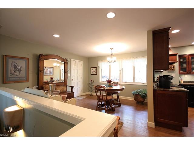181 Sequoyah Lane, Brevard, NC 28712