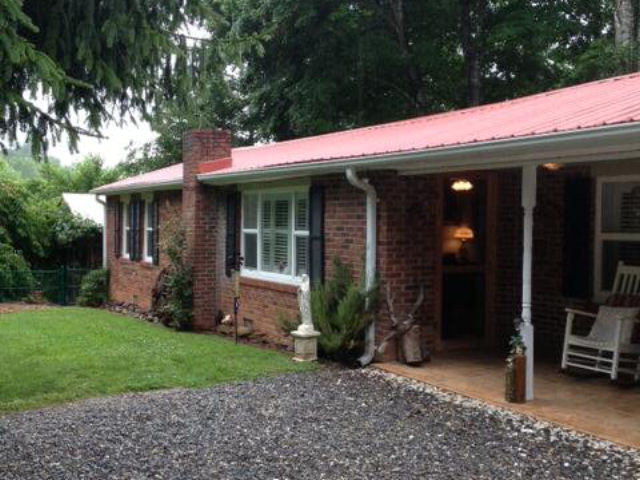 2281 Balltown Road, Bryson City, NC 28713