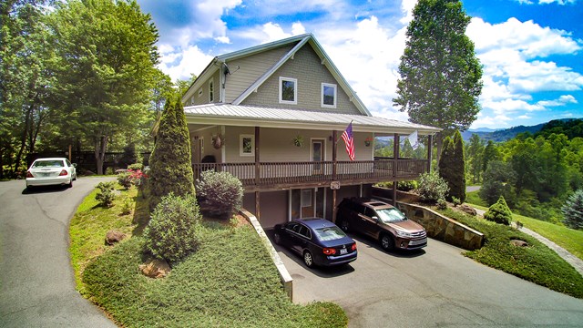 260 Taylor Lane, Burnsville, NC 28714